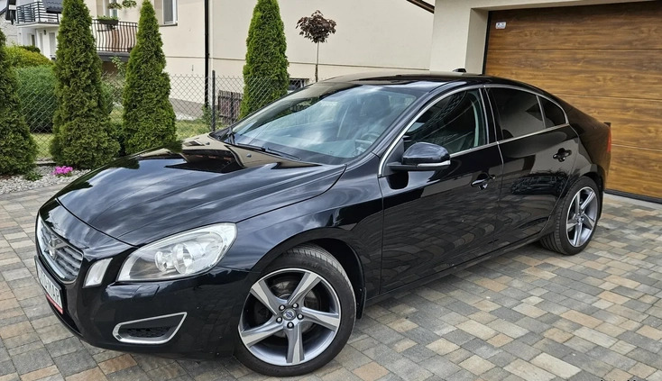 Volvo S60 cena 39999 przebieg: 205000, rok produkcji 2011 z Legnica małe 277